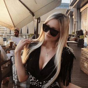 HotGermanStarLilly - Essen