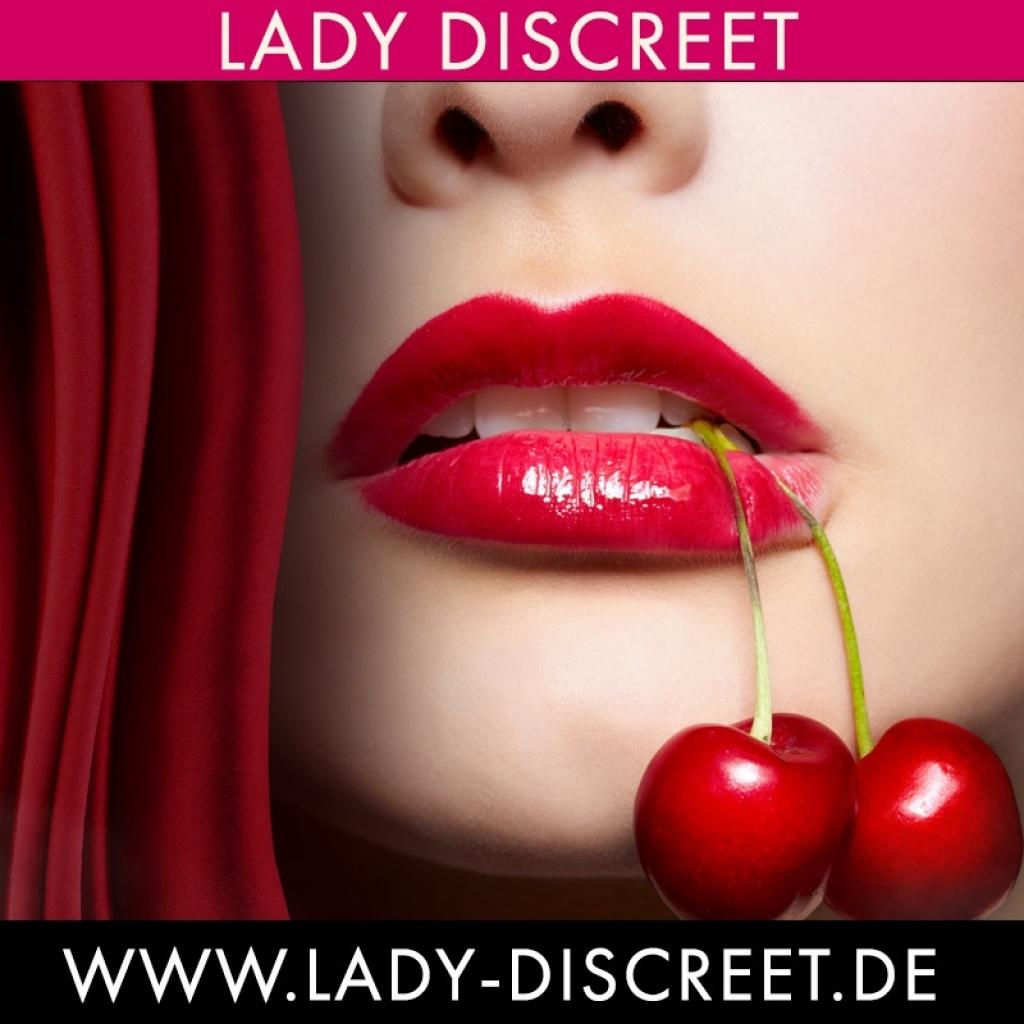 Lady Discreet - null