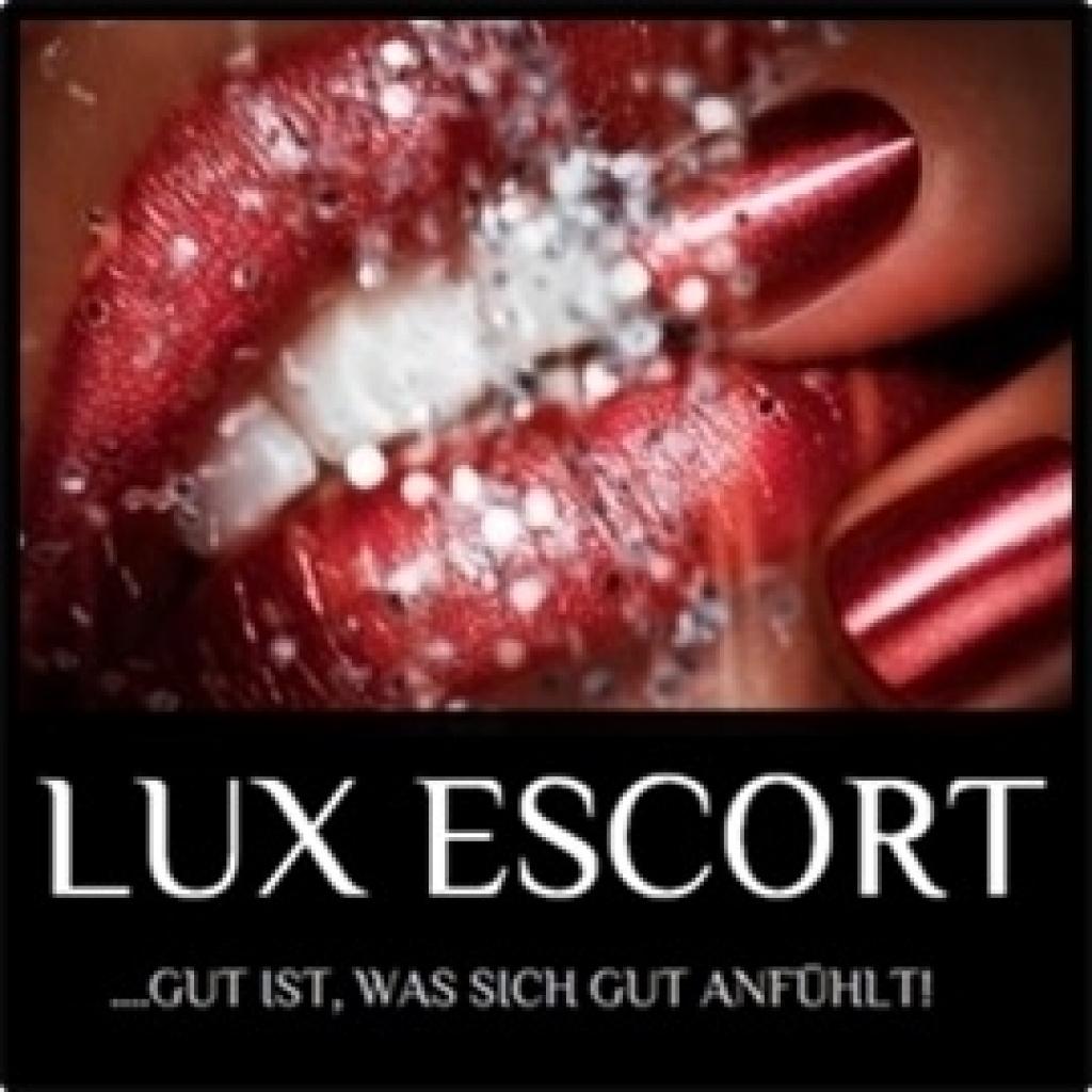Lux Escort - null