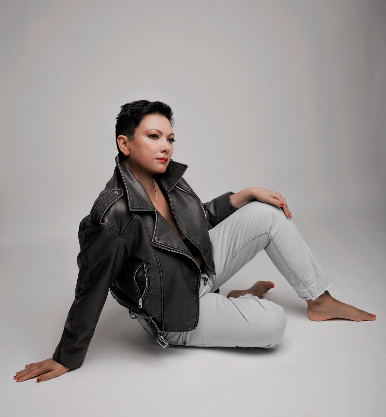 Additional image Alicia-Hot
