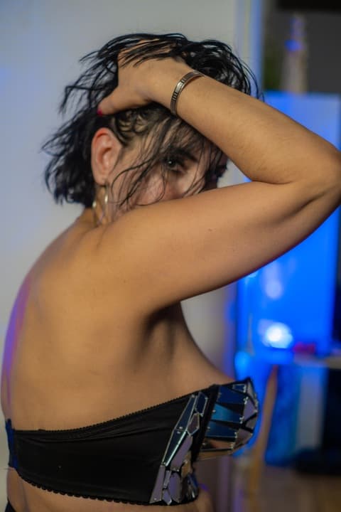 Additional image Mina