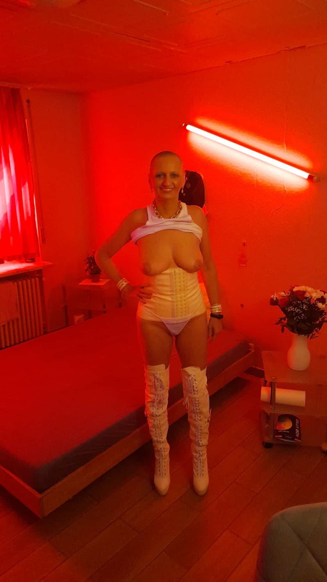 Additional image Milf Sandra