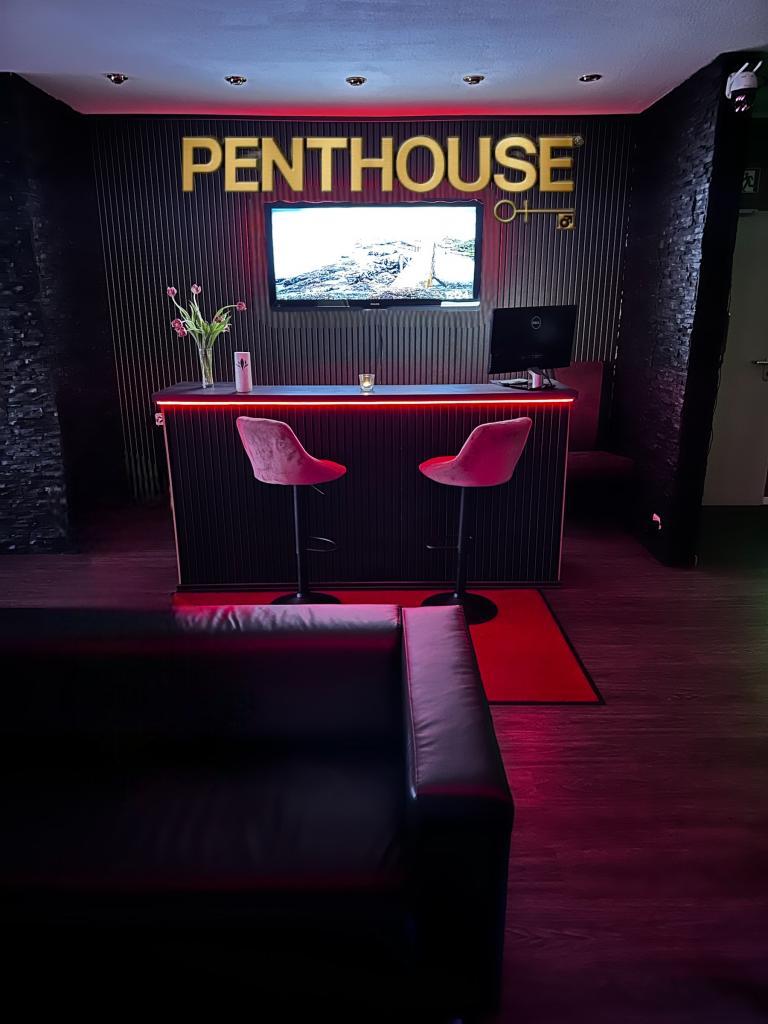 Penthouse Erotic Lounge - Solingen_5