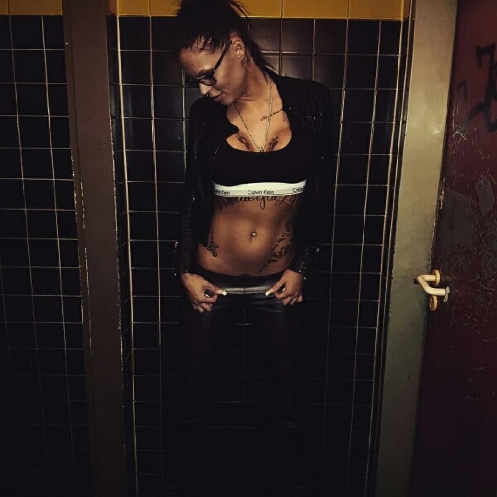 Additional image Mia