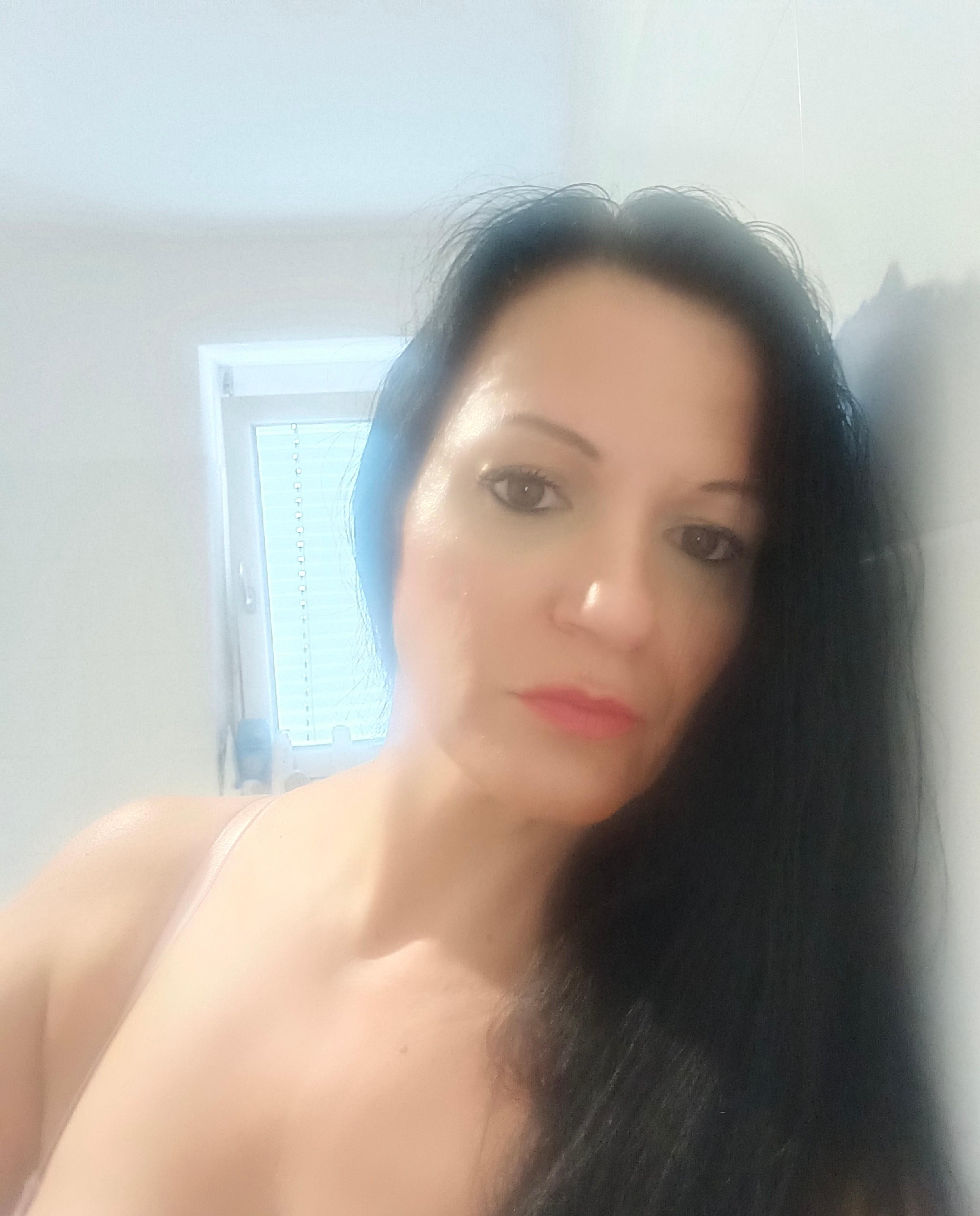 Escort Dame Dorren - aus Graz - Thalheim / Erzgeb._3