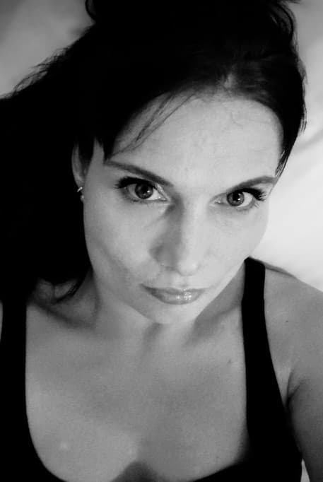 Additional image Stella