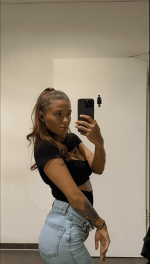 Leonie477