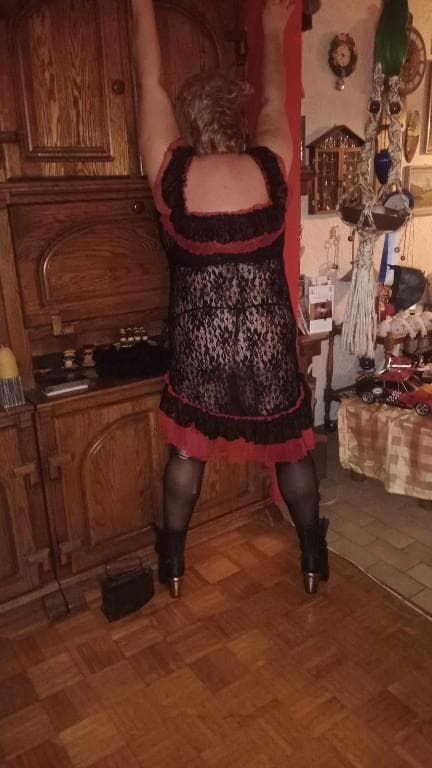 Additional image Yvonne