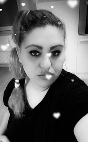 Heiße Carmen macht Erotik Date