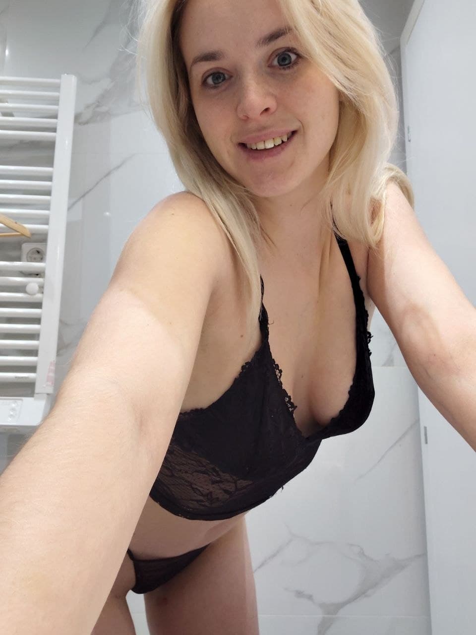 Additional image Keity