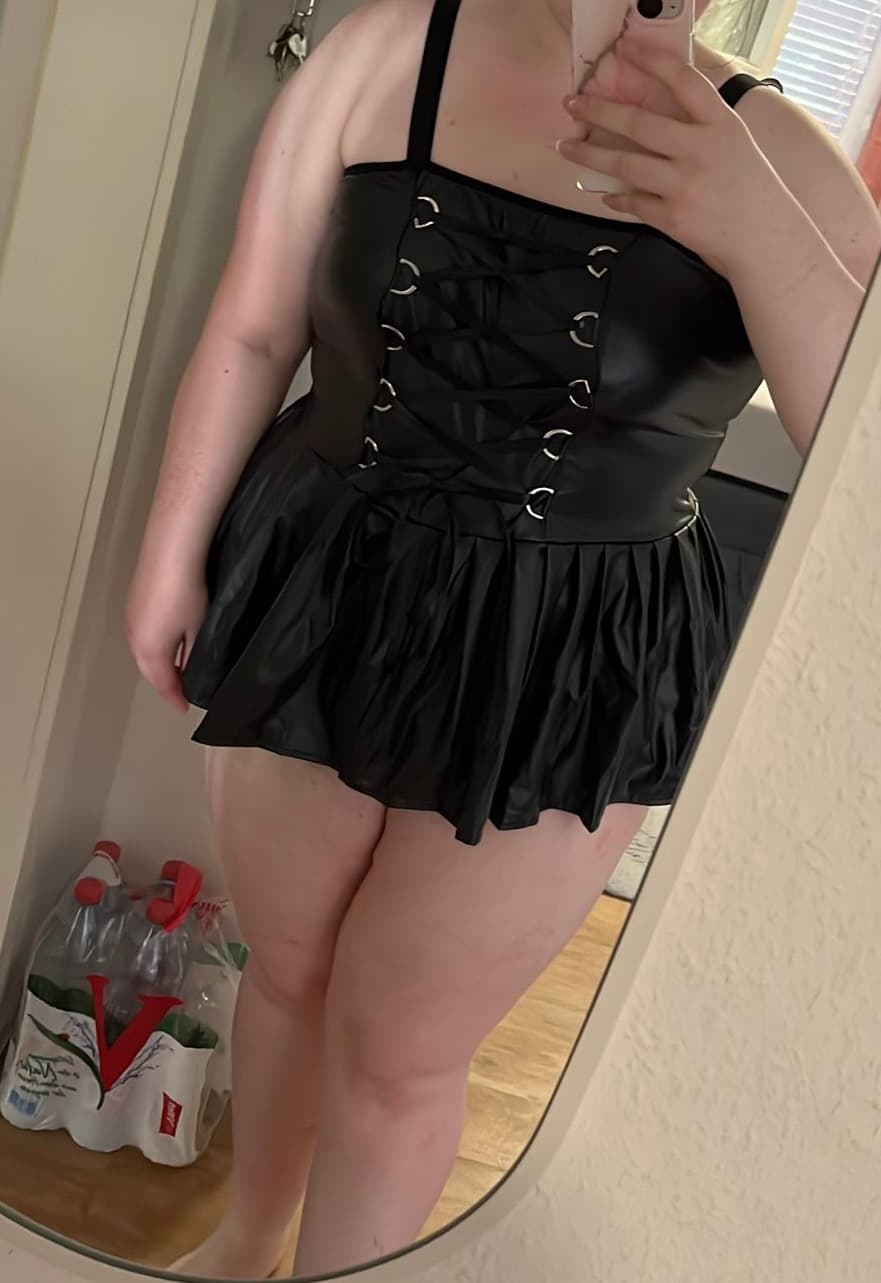 Additional image Sexy Pia