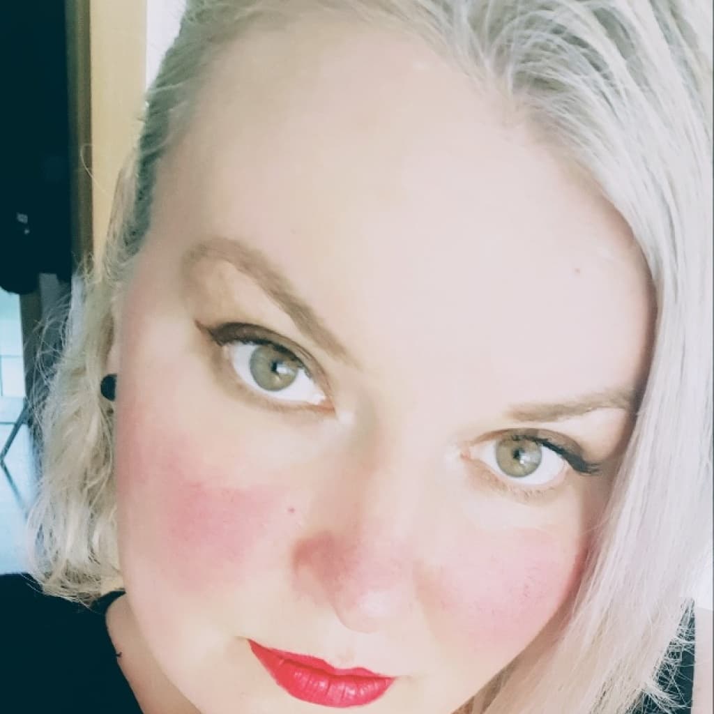 Additional image Basia