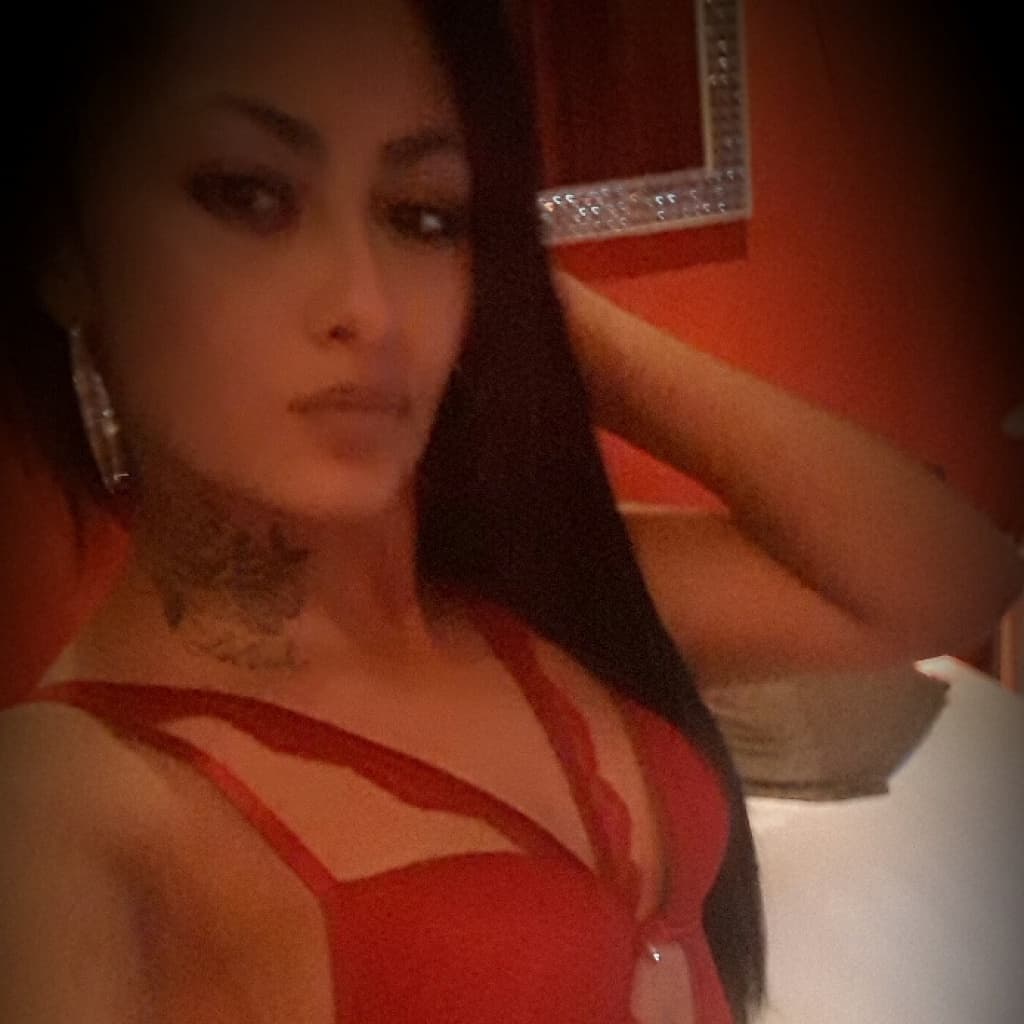 Additional image Marcella.love