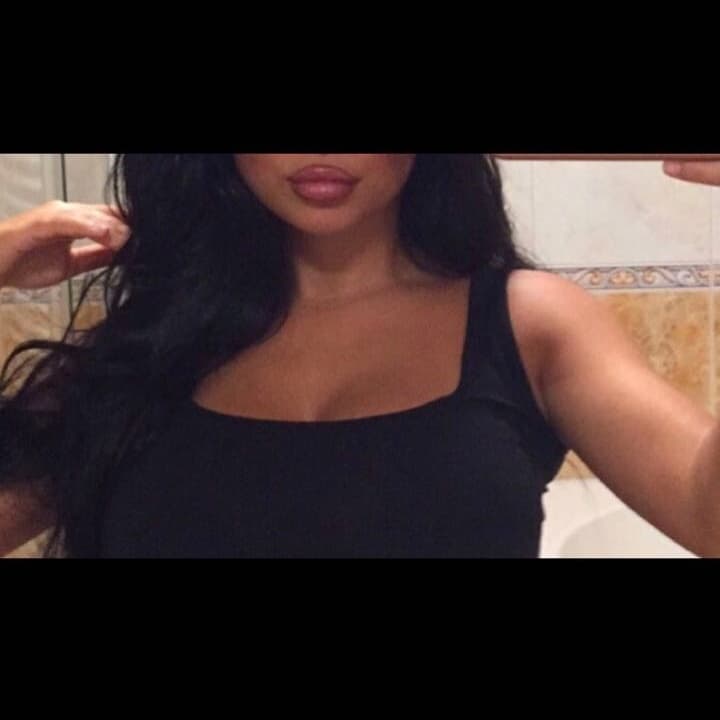 Additional image Amirah