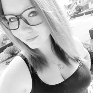 Sunny19