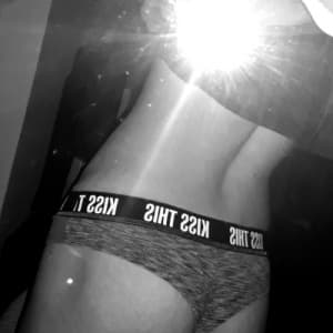 Mia Sweet