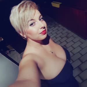 Andreea2102