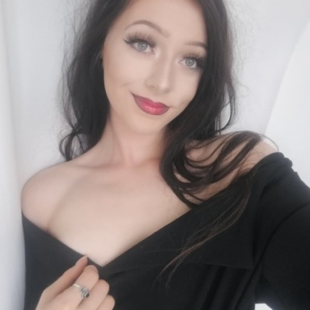 Additional image LisaLiee