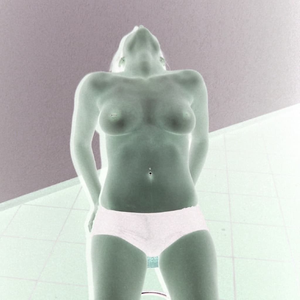 Additional image Nadine nackt