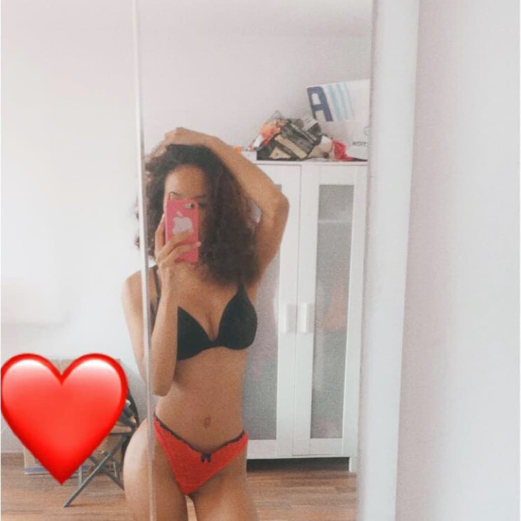 Additional image Angeelaaa