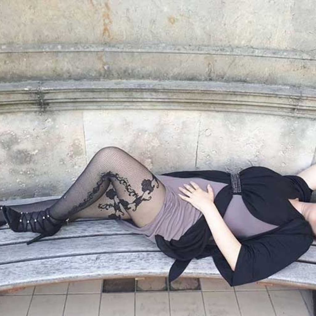 Additional image Ellen