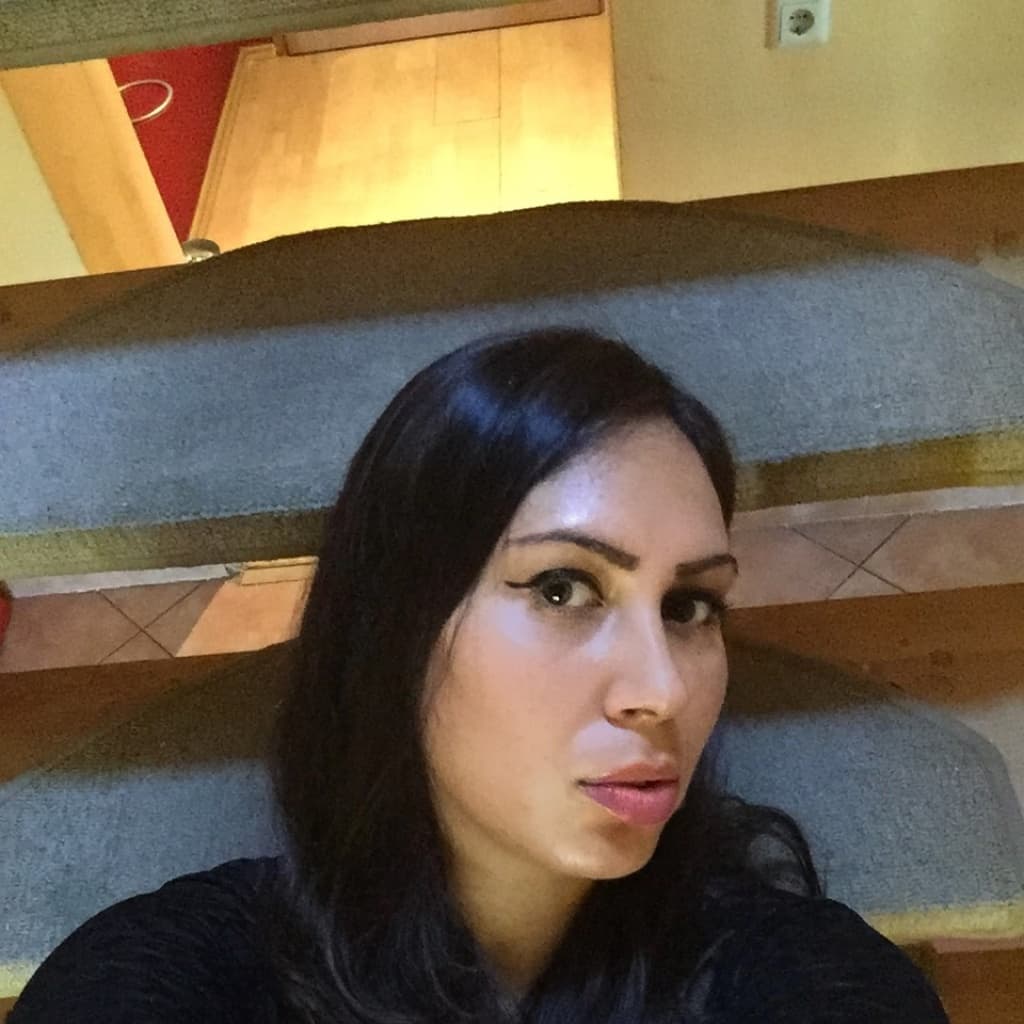 Additional image SexxxySonya