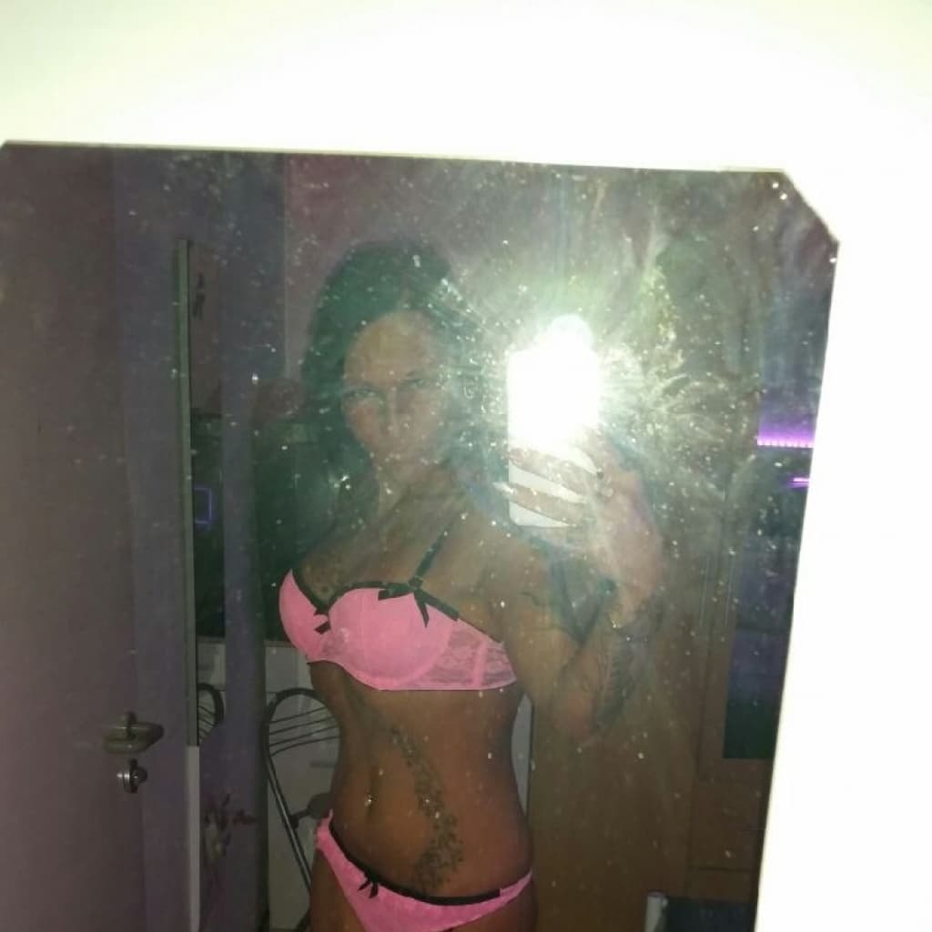 Additional image Mia