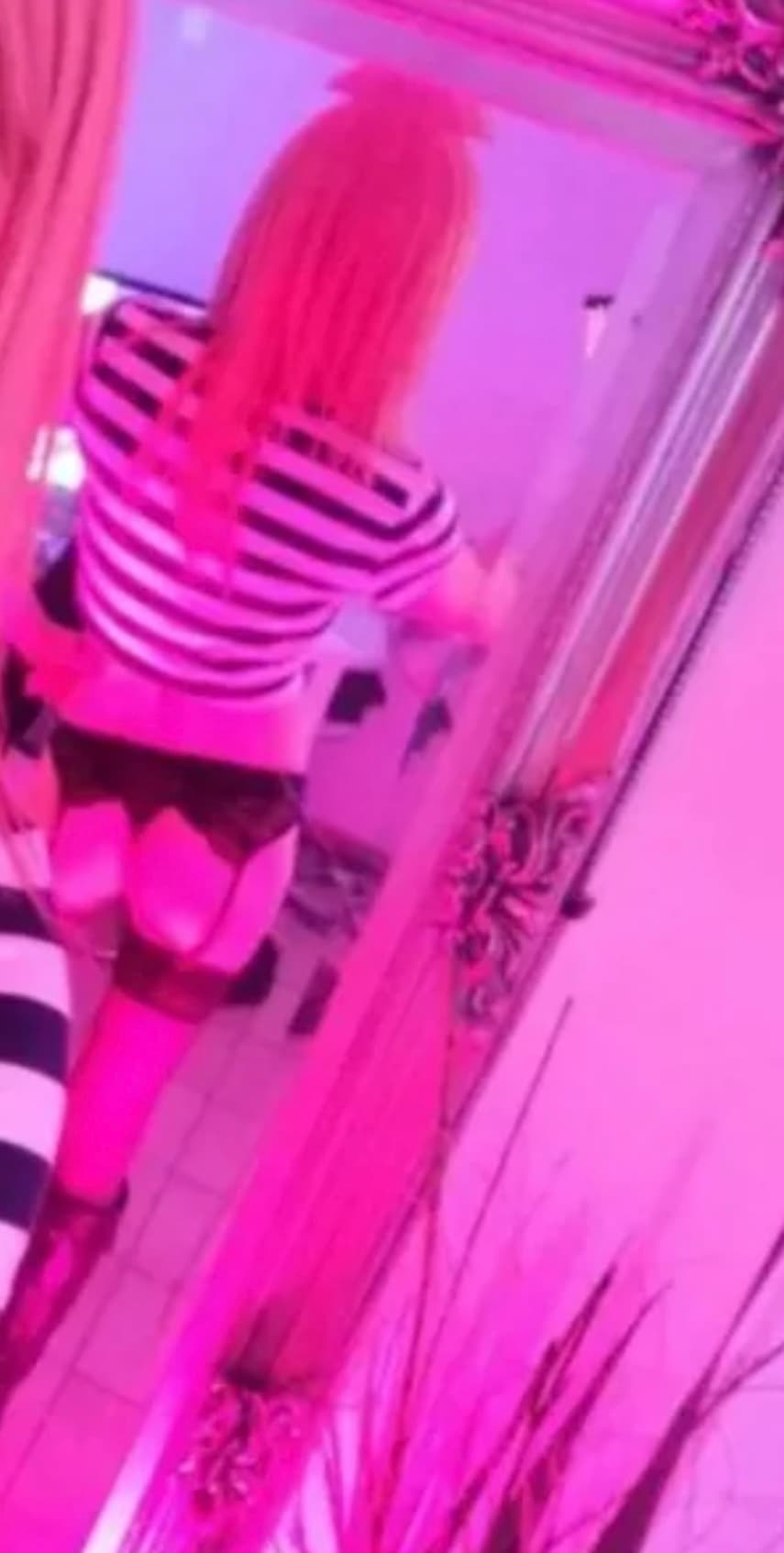 Additional image Young crossdresser