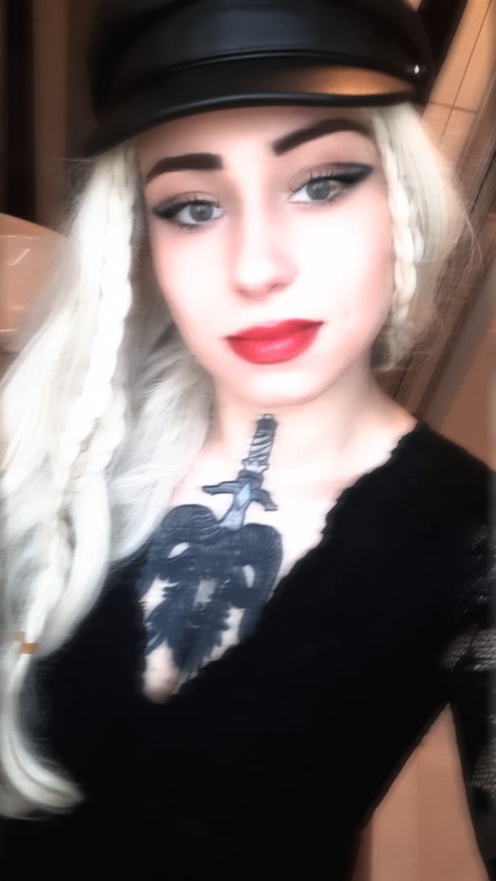 Additional image Misslucy