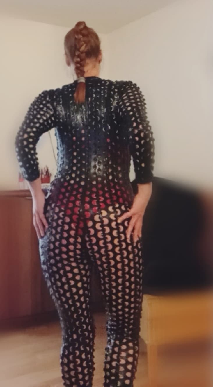Additional image Rubi
