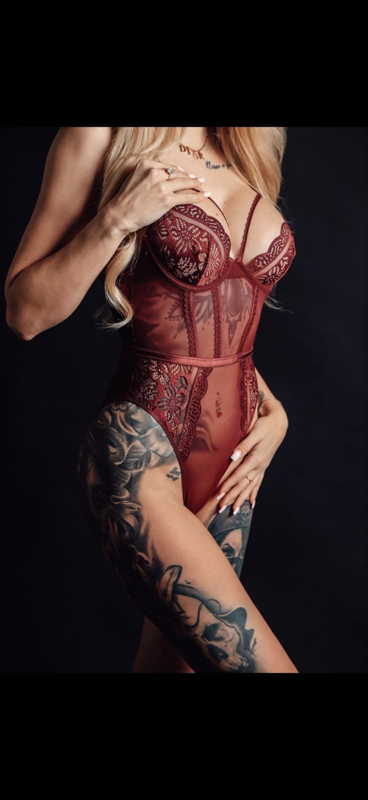 Additional image Selina